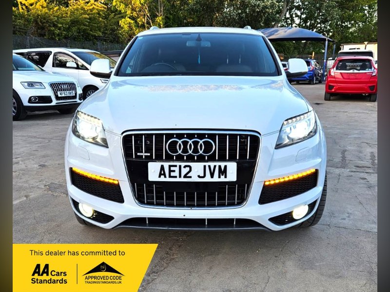 2012 AUDI Q7 3.0L TFSI S LINE 7 SEATER ULEZ CAZ PASS FREE 24MONTHS GOLD... photo