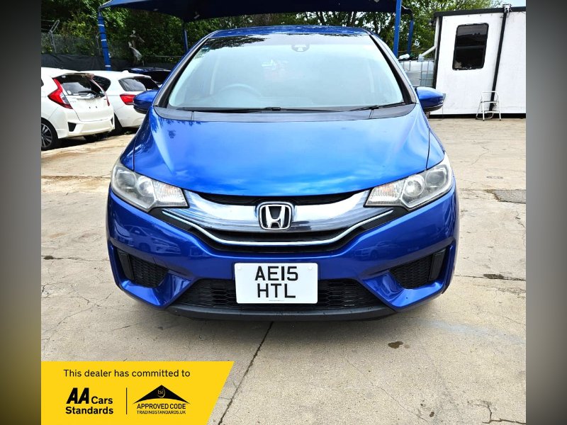 2015 honda fit 1.5l hybrid- ulez/caz pass- free 24months gold warranty &amp; 12months aa breakdown cover £7,199 make:  model: fit body:... photo
