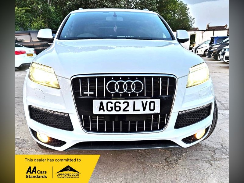 2012 AUDI Q7 3.0L TFSI S LINE 7 SEATER ULEZ CAZ PASS FREE 18MONTHS GOLD... photo