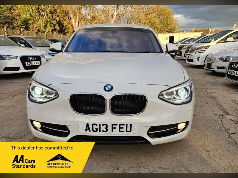 2013 1 SERIES 116I SPORTS 1.6L PETROL AUTOMATIC ULEZ CAZ PASS FREE 24MONTHS GOLD WARRANTY... photo